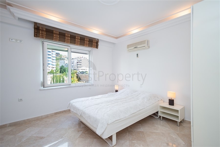 Просторная квартира в Джикджилли с развитой инфраструктурой