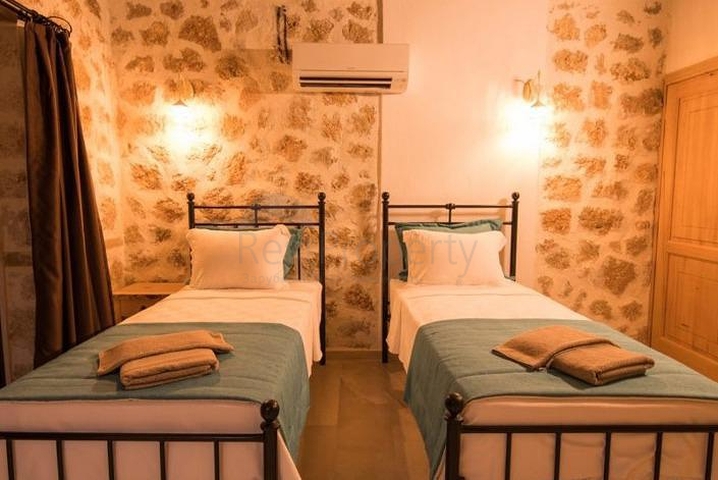 На продажу выставленны две виллы в районе Каш - Анталия 