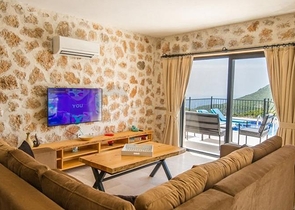 На продажу выставленны две виллы в районе Каш - Анталия 