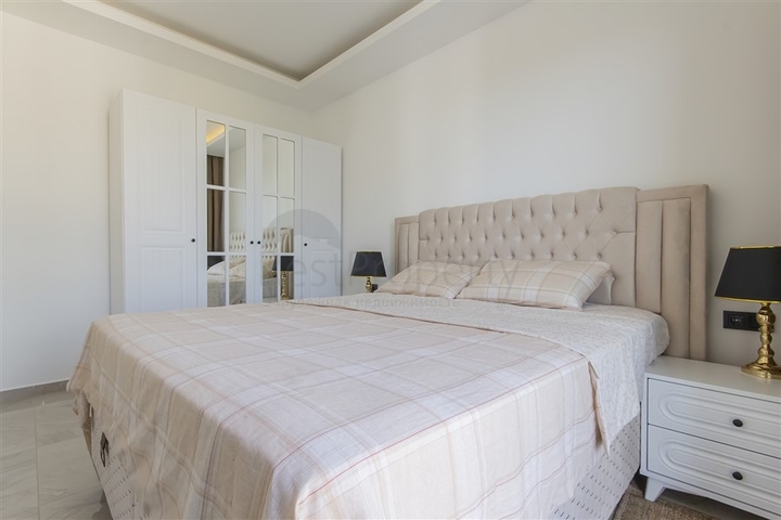 Современная квартира в престижном районе Оба