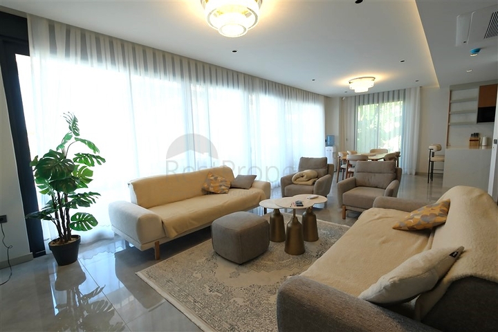 Современная вилла с панорамным видом на море в Каргыджаке