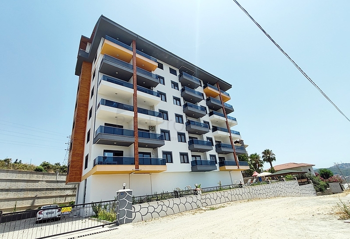 Современная квартира 1+1 с видом на море в Демирташе