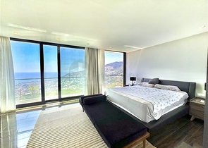 Просторная вилла с панорамным видом на море в сердце Аланьи