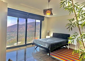 Просторная вилла с панорамным видом на море в сердце Аланьи