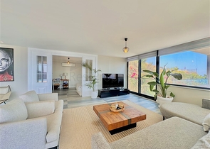 Просторная вилла с панорамным видом на море в сердце Аланьи