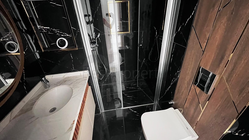 Уютная квартира у моря с богатой инфраструктурой в Тосмуре