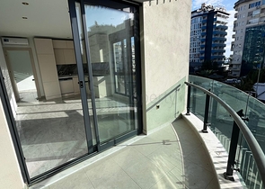 Уютная квартира у моря с богатой инфраструктурой в Тосмуре