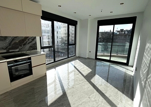 Уютная квартира у моря с богатой инфраструктурой в Тосмуре