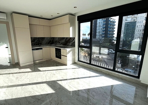 Уютная квартира у моря с богатой инфраструктурой в Тосмуре