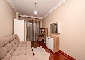 Просторная квартира у моря с богатой инфраструктурой в центре Аланьи