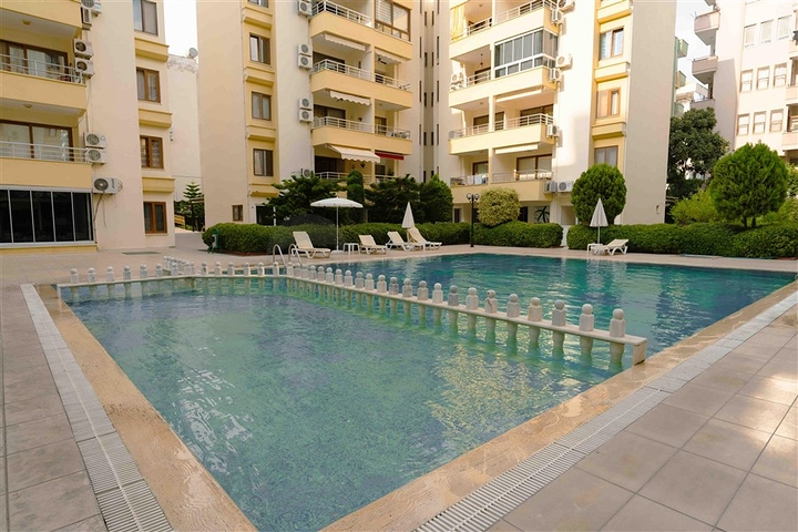 Квартира 1+1 в зеленом комплексе Махмутлара