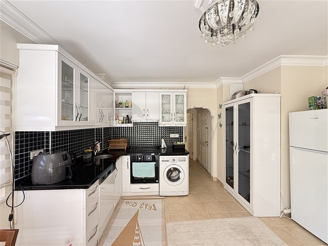 Просторная квартира 1+1 всего в 100 метрах от моря в Обе