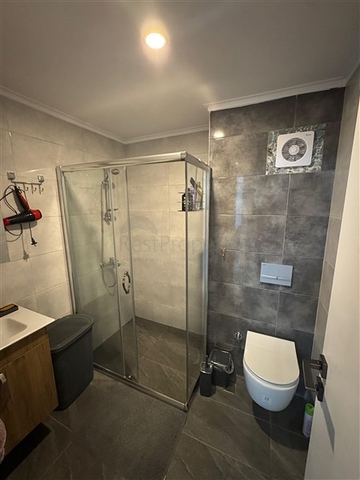 Современная квартира 1+1 в новом комплексе в Махмутларе всего 350 м от моря