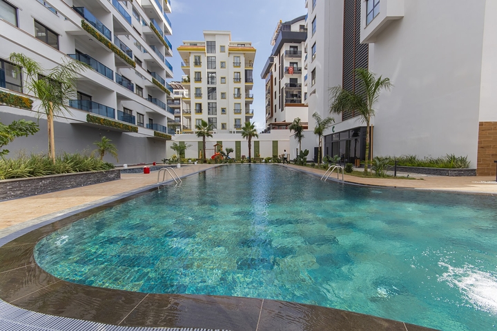 Современная квартира 1+1 в новом комплексе с бассейном и спа-зоной в Махмутларе