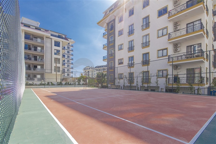 Современная квартира 1+1 в новом комплексе с бассейном и спа-зоной в Махмутларе