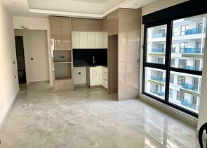 Современная квартира 1+1 в новом комплексе с бассейном и спа-зоной в Махмутларе