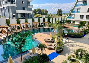 Современная квартира 1+1 в новом комплексе с бассейном и спа-зоной в Махмутларе