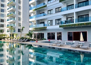 Современная квартира 1+1 в новом комплексе с бассейном и спа-зоной в Махмутларе