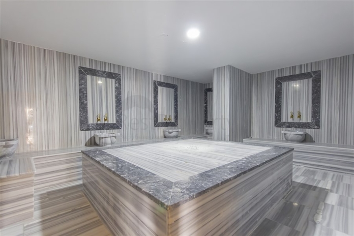 Квартира 1+1 с видом на море и богатой инфраструктурой в Махмутларе