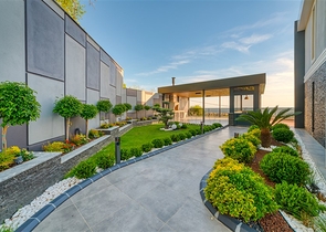 Просторная вилла 4+1 с видом на море и собственной инфраструктурой в Кестеле