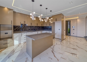 Просторная вилла 4+1 с видом на море и собственной инфраструктурой в Кестеле