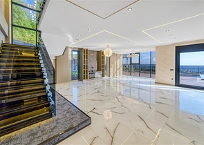 Просторная вилла 4+1 с видом на море и собственной инфраструктурой в Кестеле