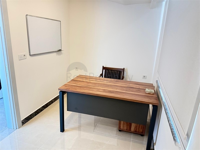 Пентхаус с двумя спальнями и панорамными видами в современном комплексе района Оба