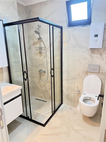 Пентхаус с двумя спальнями и панорамными видами в современном комплексе района Оба