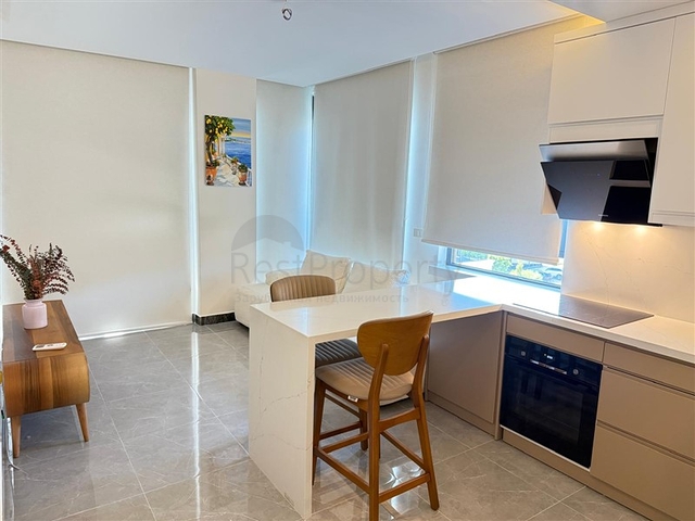 Пентхаус с двумя спальнями и панорамными видами в современном комплексе района Оба