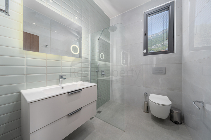 Стильная вилла 5+1 в районе Фетхие 