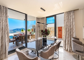 Роскошная вилла с панорамным видом на море в Фетхие Роскошная вилла с панорамным видом на море в Фетхие