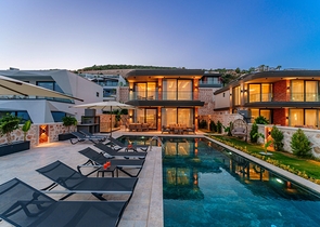 Роскошная вилла с панорамным видом на море в Фетхие