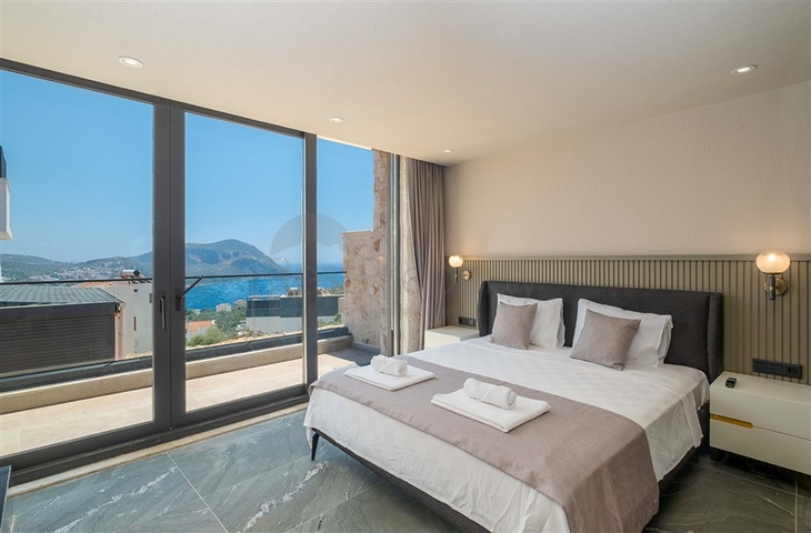 Вилла 4+1 в районе Фетхие  Вилла 4+1 в районе Фетхие