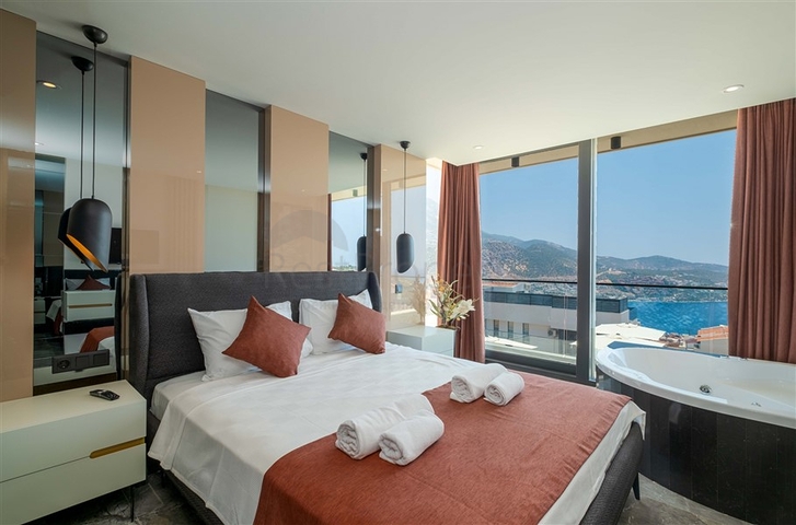 Вилла 4+1 в районе Фетхие  Вилла 4+1 в районе Фетхие