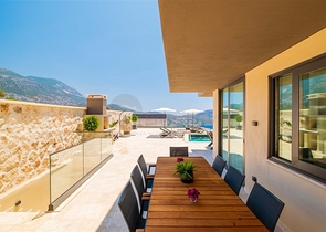 Вилла 4+1 в районе Фетхие  Вилла 4+1 в районе Фетхие