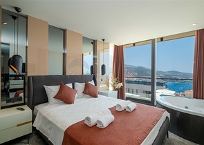 Вилла 4+1 в районе Фетхие  Вилла 4+1 в районе Фетхие