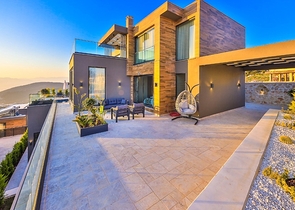 Элегантная вилла с бассейнами и видом на море в Калкане Элегантная вилла с бассейнами и видом на море в Калкане