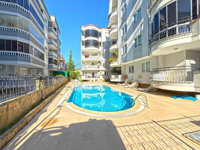 Современные апартаменты с двумя спальнями рядом с морем в районе Оба только на длительный срок