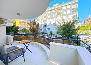 Современные апартаменты с двумя спальнями рядом с морем в районе Оба только на длительный срок