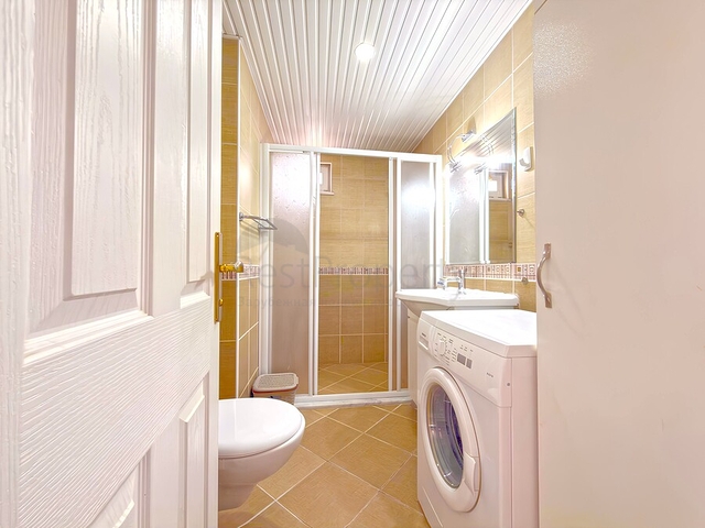 Светлая меблированная квартира для долгосрочной аренды в Джикджилли