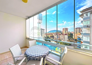 Светлая меблированная квартира для долгосрочной аренды в Джикджилли