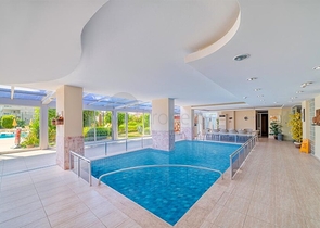 Светлая меблированная квартира для долгосрочной аренды в Джикджилли