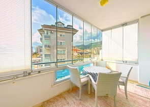 Светлая меблированная квартира для долгосрочной аренды в Джикджилли