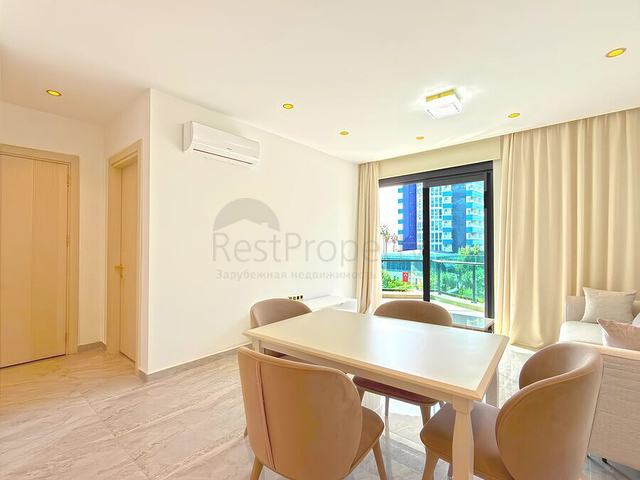 Современные апартаменты у моря в Тосмуре