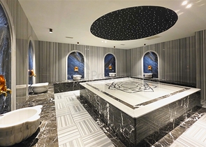 Современные апартаменты у моря в Тосмуре