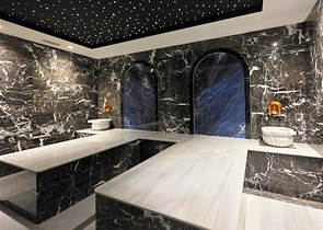 Современные апартаменты у моря в Тосмуре