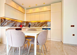 Современные апартаменты у моря в Тосмуре