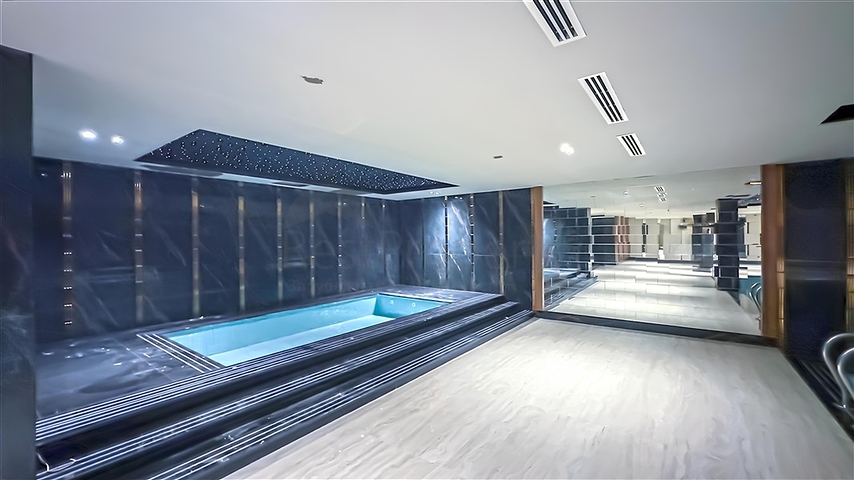 Роскошный пентхаус с видом на море в Тосмуре