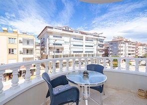 Просторная квартира 2+1 рядом с морем в Оба