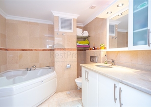 Просторная квартира 2+1 рядом с морем в Оба